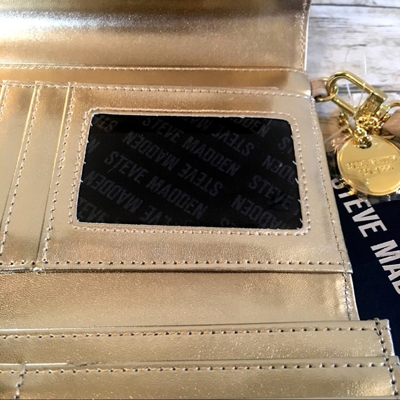 Steve Madden Wallet Wristlet - Cream Color - Picture 6 of 7